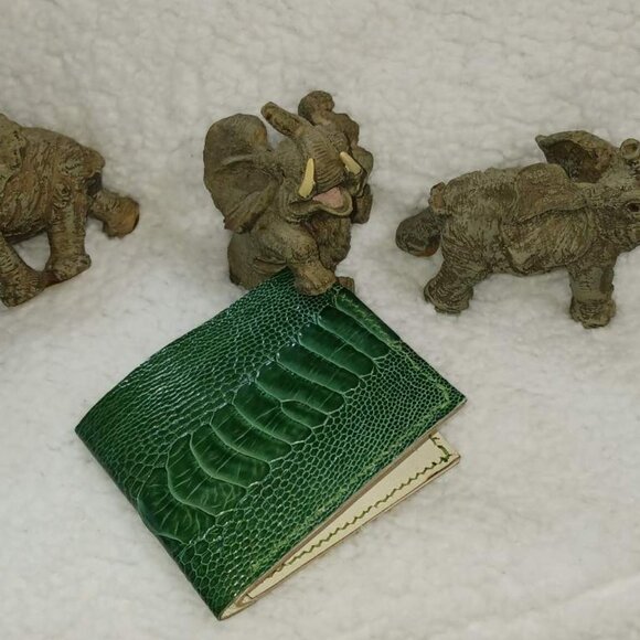 Men/Ladies - Exotic Billfold - Green Ostrich Billfold - Picture 1 of 11